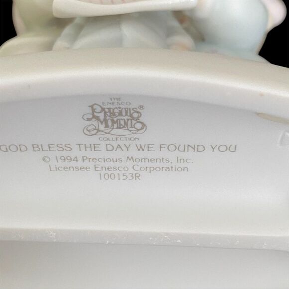 Precious Moments Family Figurine - Cream and Light Blue - Picture 3 of 3